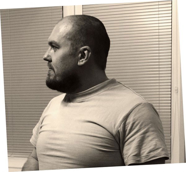 Андрей Емельянов