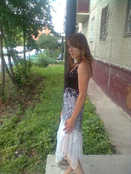 Сашка Счастливая