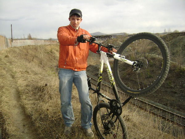 Александр Левицкий