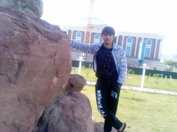 Насим Зоиров