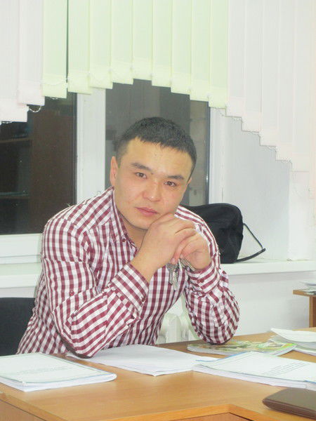 Жарас Тотанов