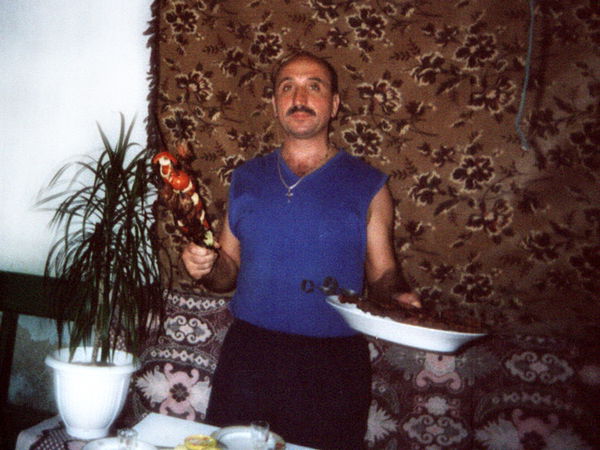 Иван Апостолов