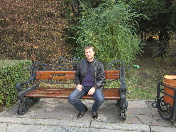 Виктор Родионов