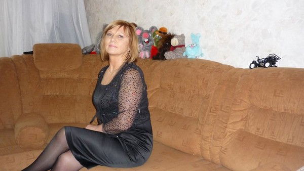 Елена Усатова