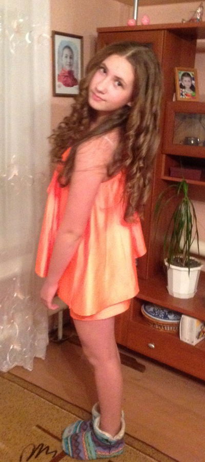 Елена Долгова