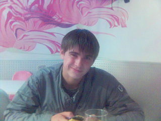 Антон Томак