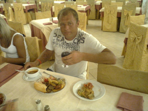 Андрей Мельниченок