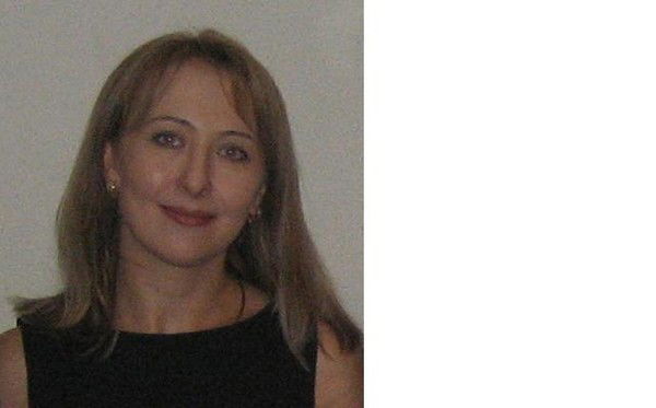 Елена Елена