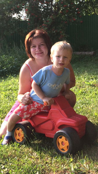 Алена Скрынник