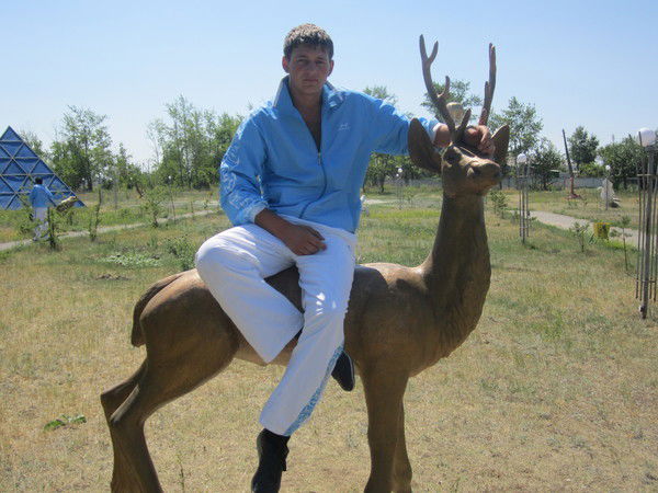 Евгений Братусь