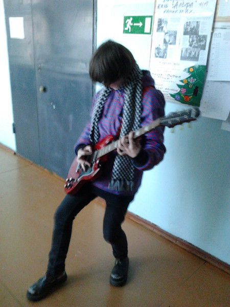 Даже Дьявол Может Плакать...