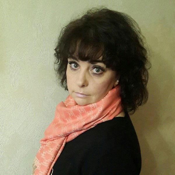 Илона Неважно