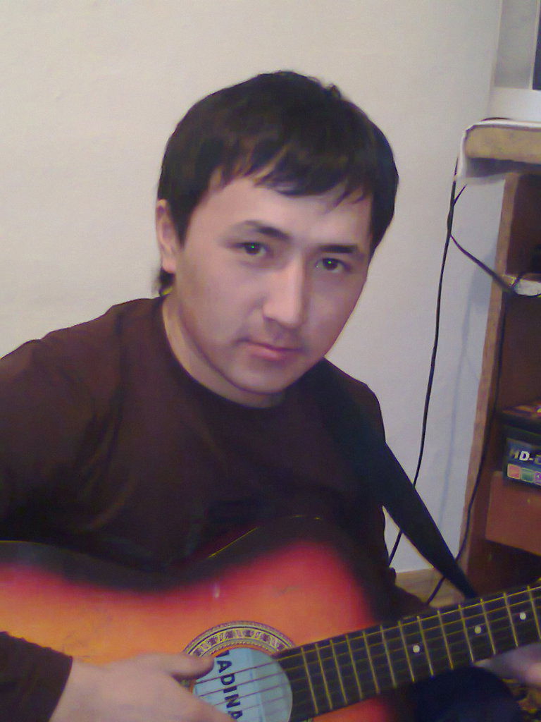 Мухтар Райымбеков