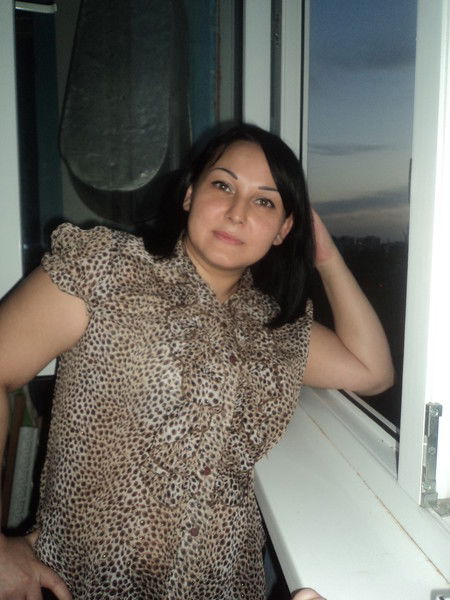 Лена Черниенко