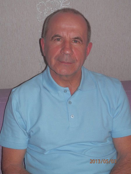 Виктор Степанов