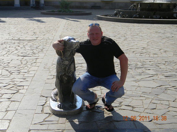 Денис Кочешков