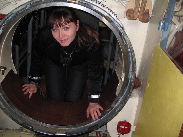 Елена Попова