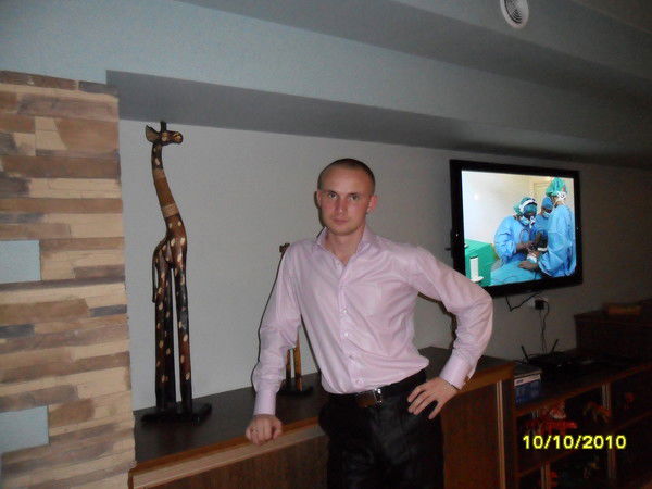 Евгений Анищук