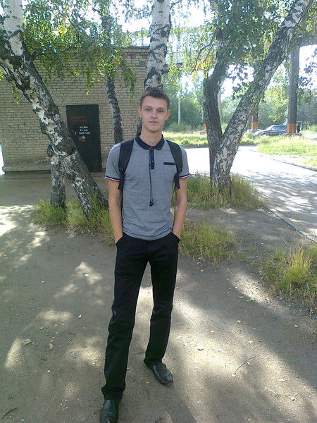 Денис Костромин