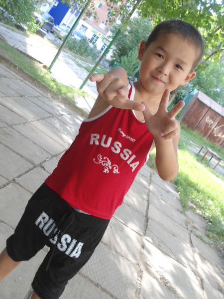 Азамат Борошов