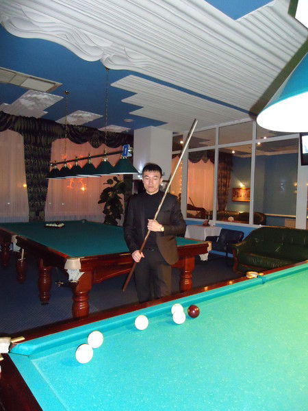 Ержан Шарипов