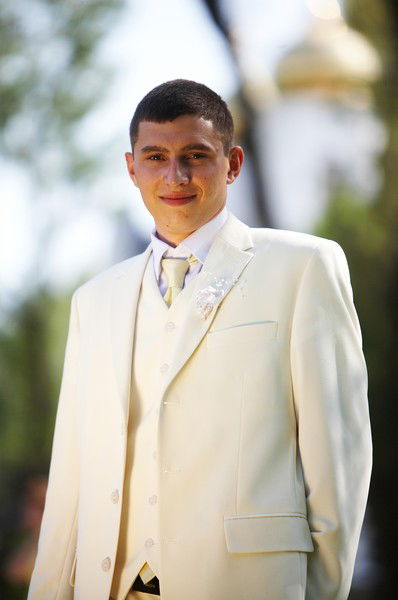 Сергей Середний