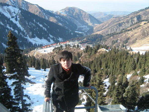 Женис Жылысбаев