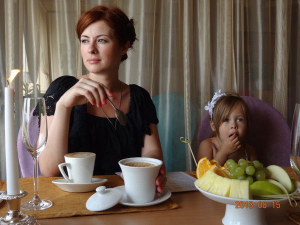 Юля Казарян