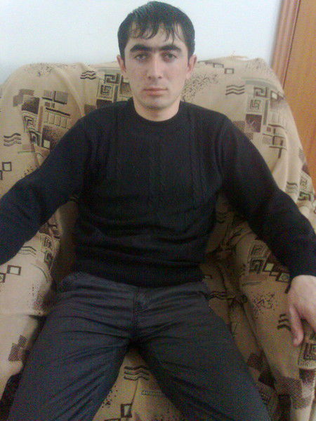 Алимхан Эюбов