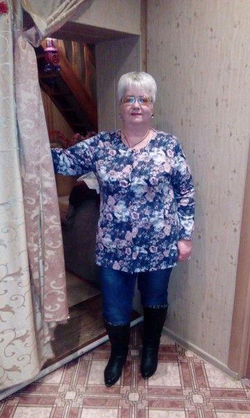 Елена Цакун