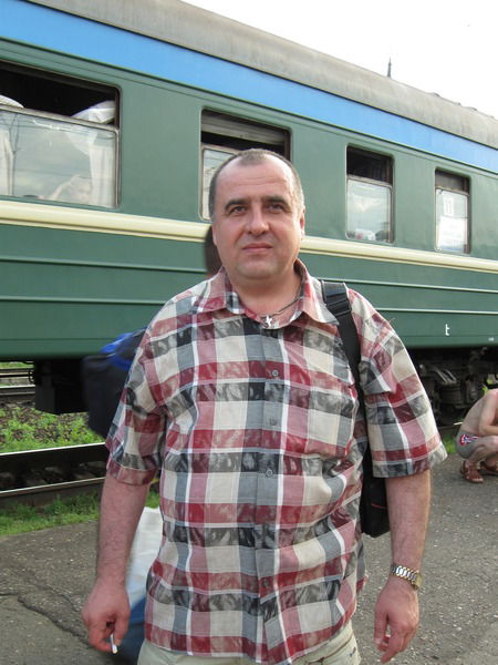 Вячеслав Шаров