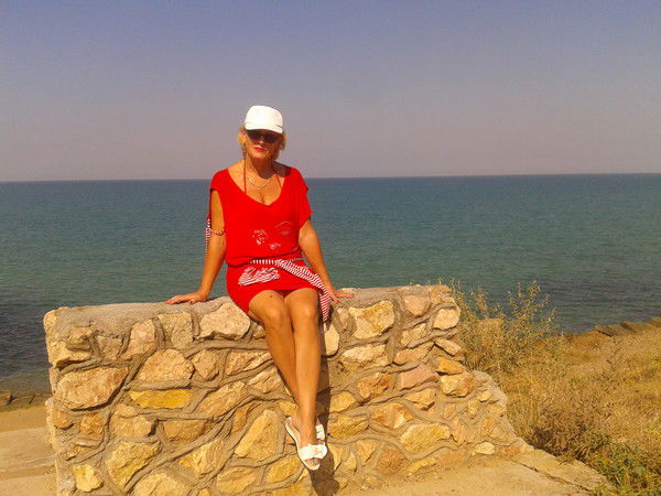 Нина Комиссарова