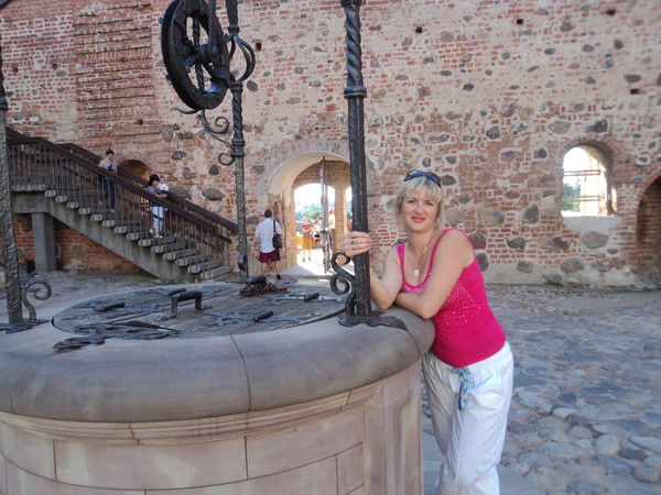 Любовь Лапина