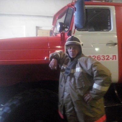 Виктор Шкретов