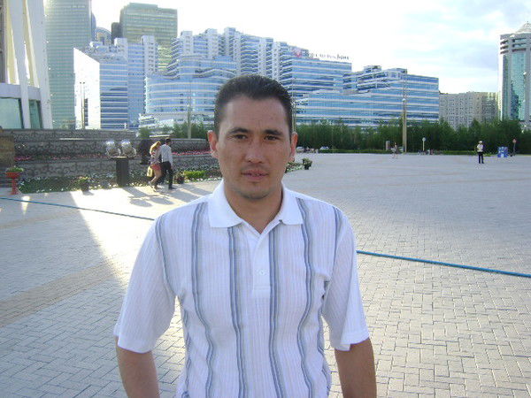 Ахат Алимжанов