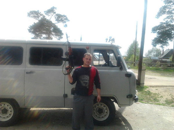 Сергей Белов