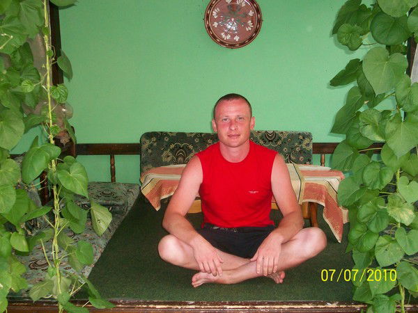 Денис Скрипников