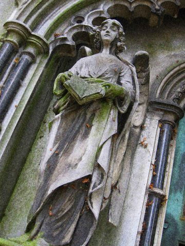 Денис Майборода