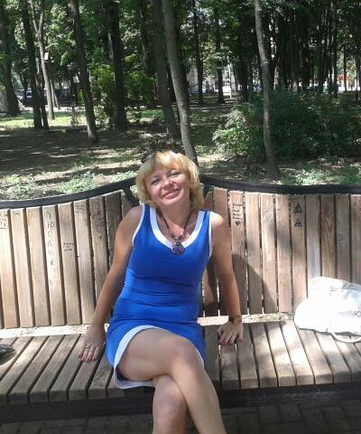 Алеська Плескунова