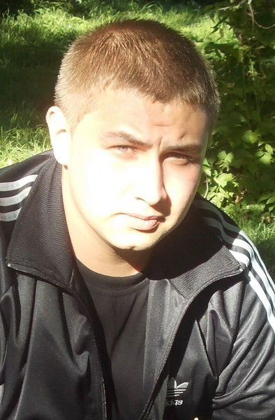 Денис Залесов