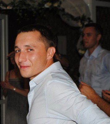 Александр Иванов