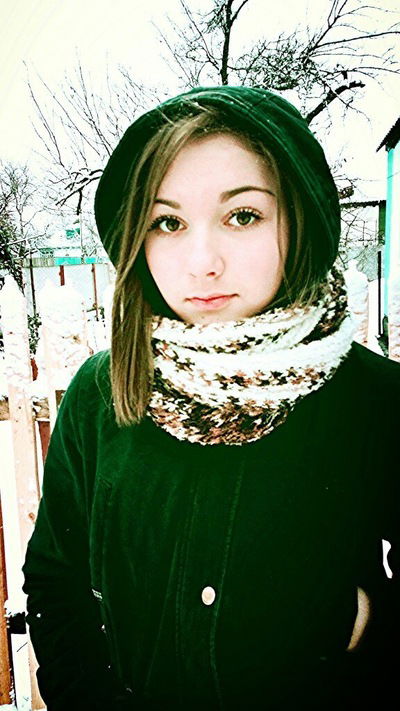 Таня Волинська