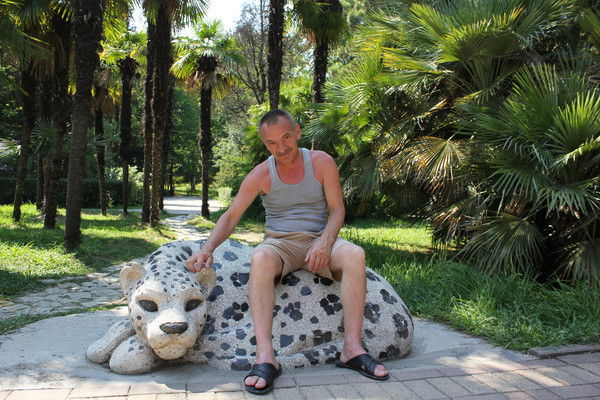 Анатолий Искренок