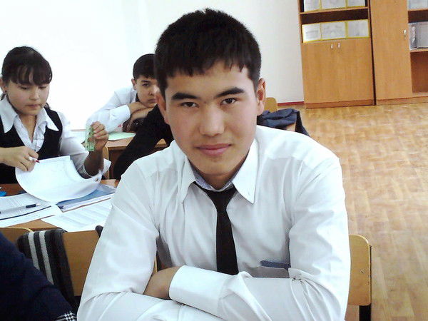 Мейiрбек * Mаки