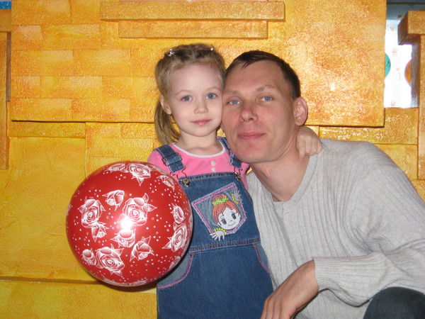 Денис Котельников