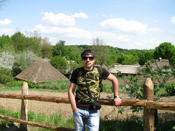 Игорь Чернев