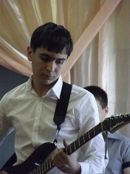 Игорь Лабутин