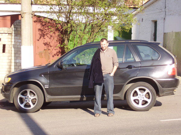 Олег Низамов