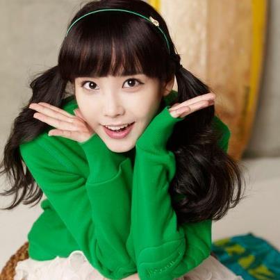 Асем Аманжолова