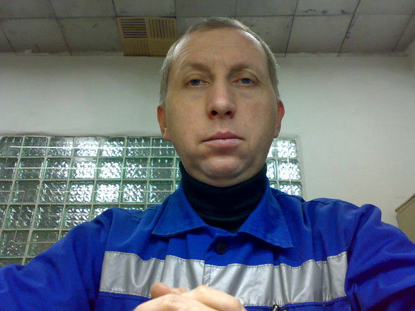 Виталий Иванов